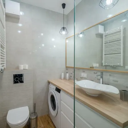 Dluga Grobla 8 Apartmán *
